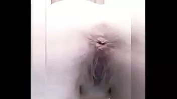Riproduci Compilation di foto sexy di pantaloncini, gonna, vestito, bambolina, mutandine perizoma, nudo, masturbazione e gioco con dildo, mirelladelicia piccola puttana birichina