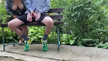 play Hot natural breasted milf milks me in the park