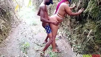 play Minha irmã cega e eu fodendo no mato eu gostei de sua bunda grande