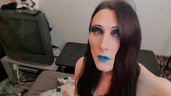 Play Cute skinny and chubby trans girls masturbate