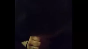 Odtwórz Jessi bbw dała mi trochę głowy po zobaczeniu wybrzuszenia w barze