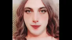 Reproducir La cachonda trans adolescente Ketty sube la temperatura con un espectáculo de vaquera en solitario