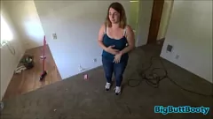play Przyłapana na masturbacji Paige Steele zostaje ostro ruchana w POV