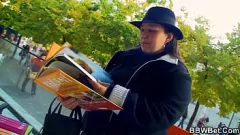 play امرأة سمراء السمين مع الحمار ضخمة تمتص وركوب الخيل ديك كبيرة