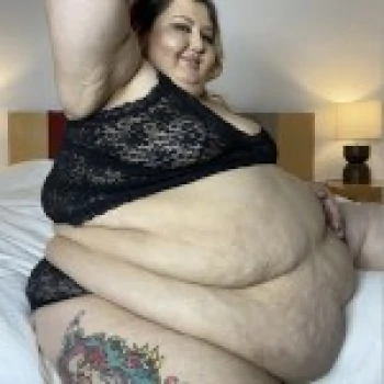 अभिनेता Ivy Davenport