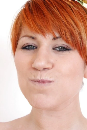 Pornstar Lucy Bell